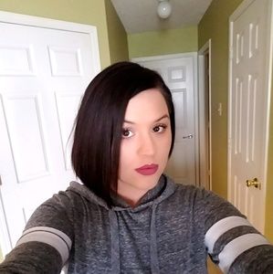 Meet your Posher, Christi